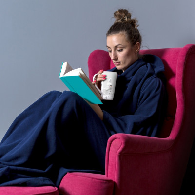 Kuscheldecke mit Ärmeln - Dunkelblau