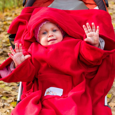 Baby Wrapi Active - Kuscheldecke mit Ärmeln - Rot